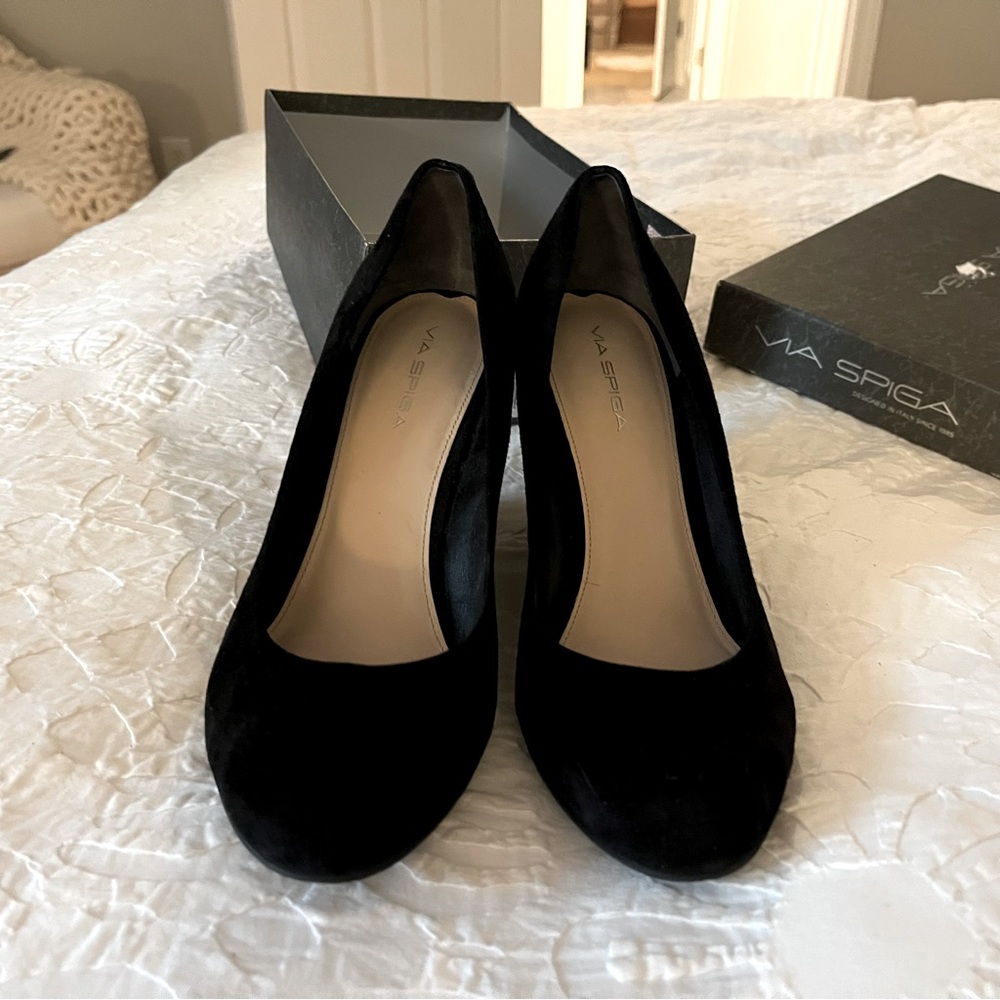 Via Spiga Fiona Black Suede Wedge Heel 10